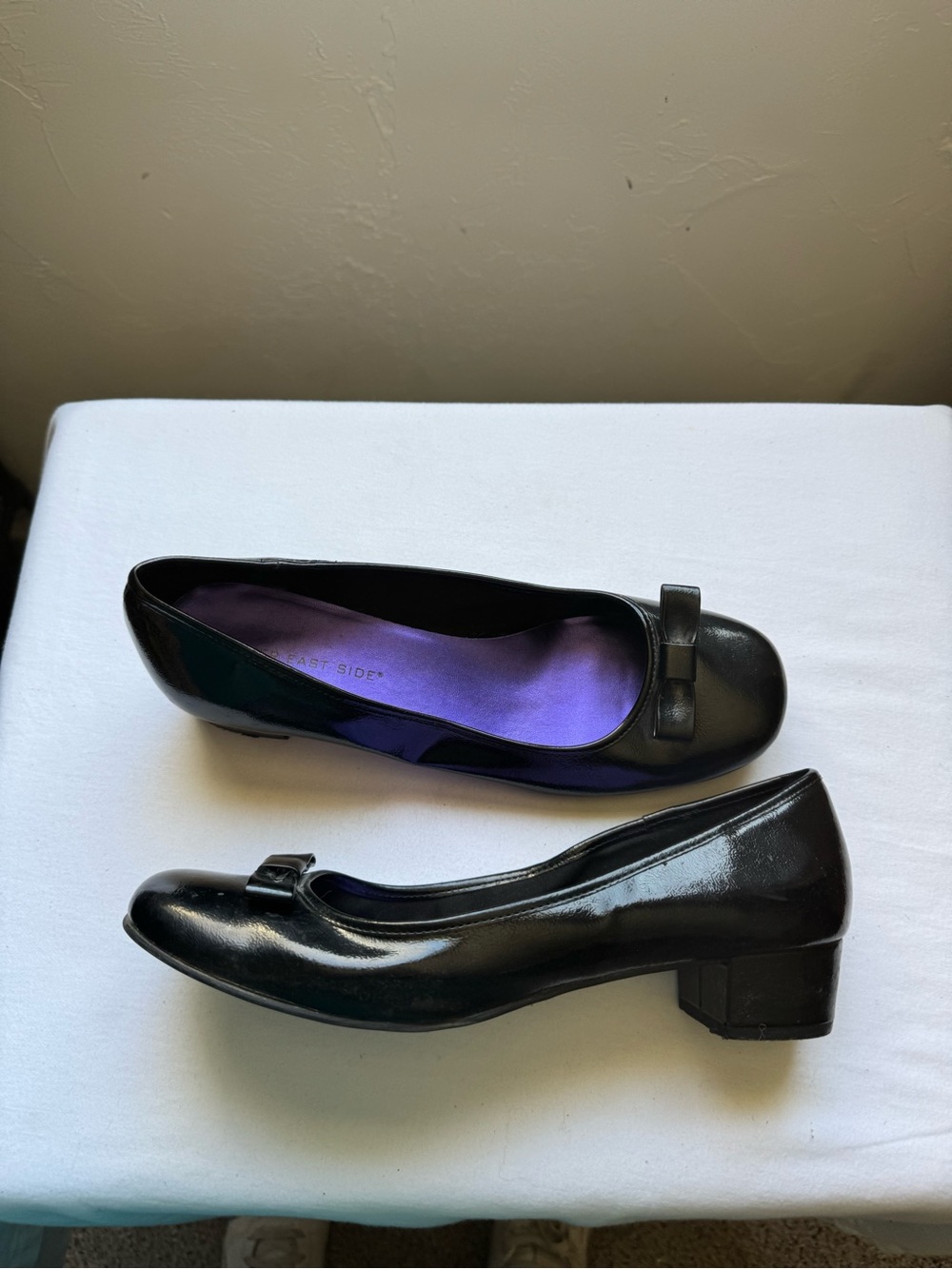Y2K 2000s Lower East Black Patent Bow Heels Size 10